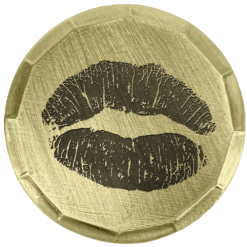 Kiss Embossed Ball Marker 6 Kiss Embossed Ball Marker - Image 2