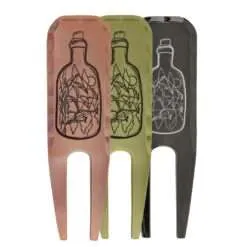 Alternative view of Ship in a Bottle Divot Tool